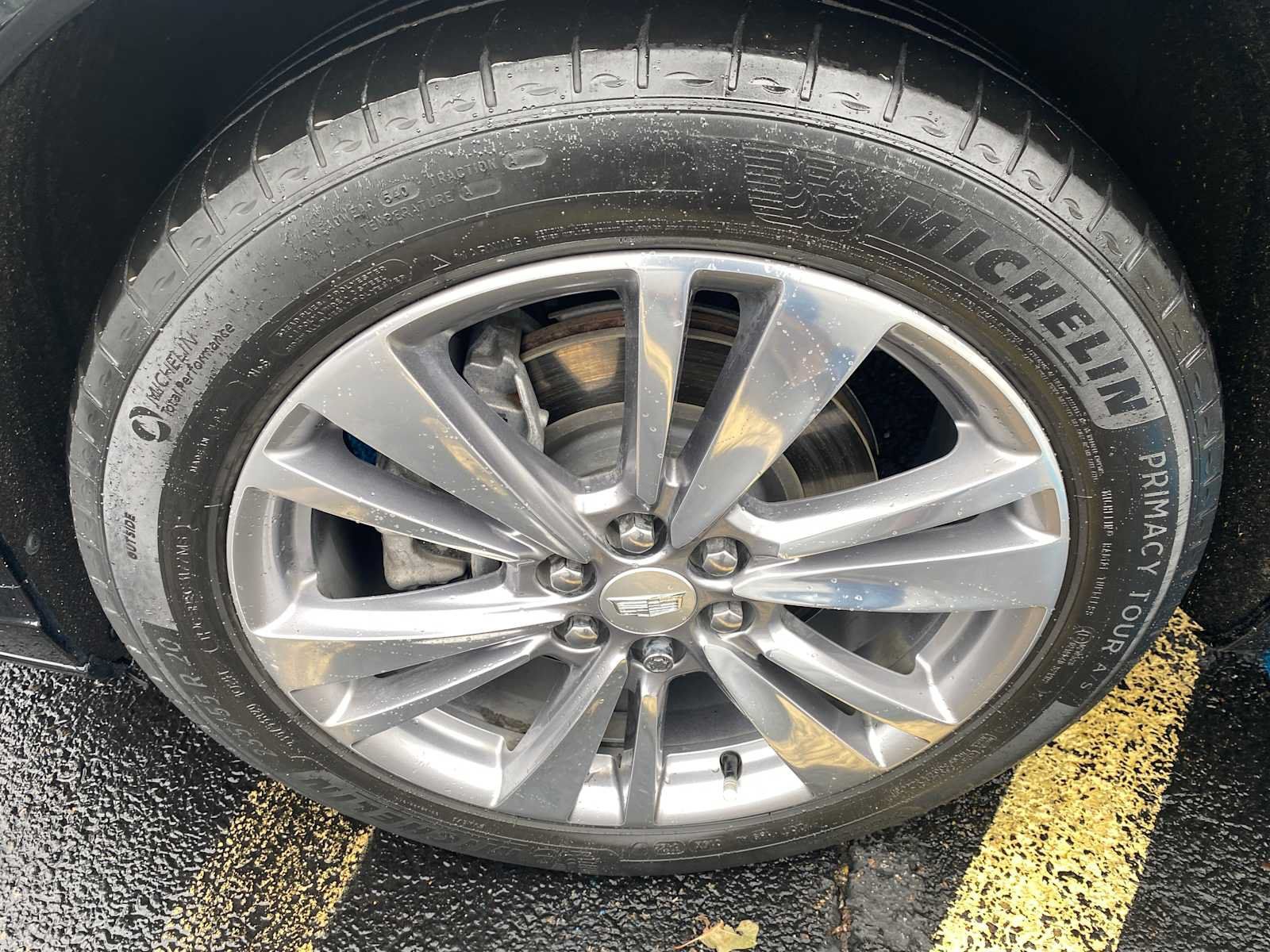 Used 2023 Cadillac XT6 Premium Luxury w/ Technology Package AWD/4WD image 45