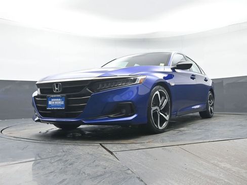 Used 2022 Honda Accord Sport image 25