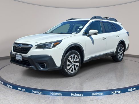 Used 2021 Subaru Outback Premium AWD/4WD image 1