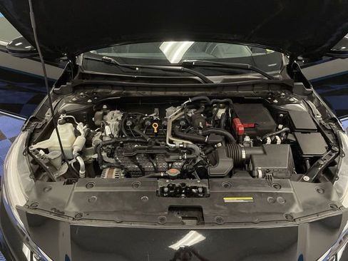 Used 2021 Nissan Altima 2.5 Platinum AWD/4WD image 27
