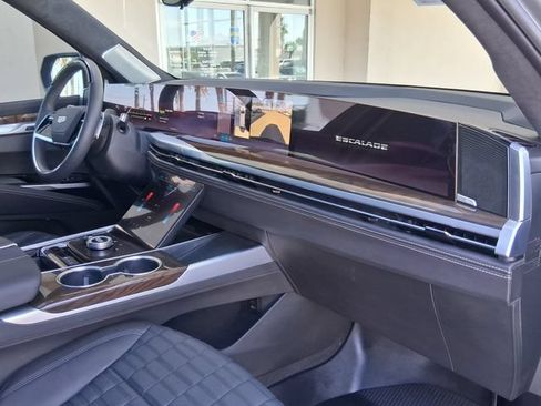 Used 2026 Cadillac Escalade Platinum Sport w/ LPO, Floor Liner Package RWD image 16