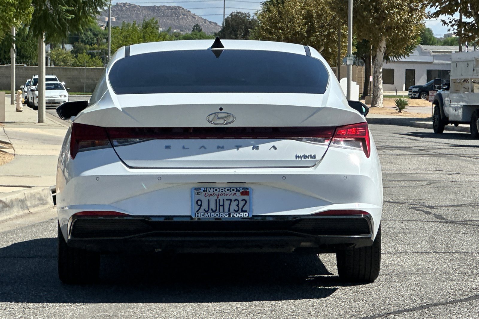 Used 2023 Hyundai Elantra Limited FWD image 5