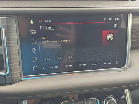 Used 2024 GMC Yukon XL Denali AWD/4WD image 23
