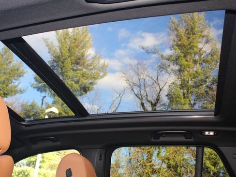 New 2026 BMW X5 xDrive50e w/ Premium Package image 23