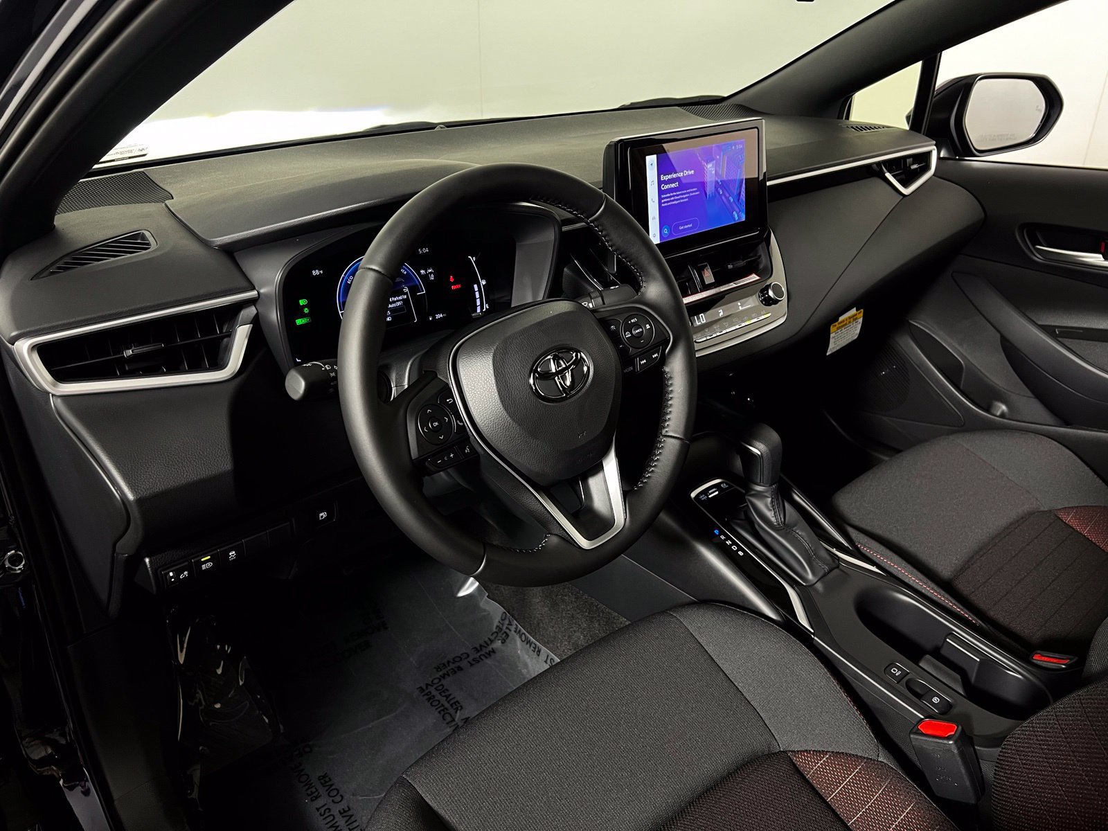 Used 2026 Toyota Corolla SE FWD image 12