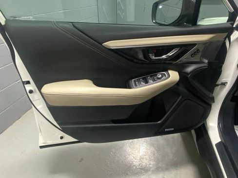 Used 2024 Subaru Outback Limited AWD/4WD image 7