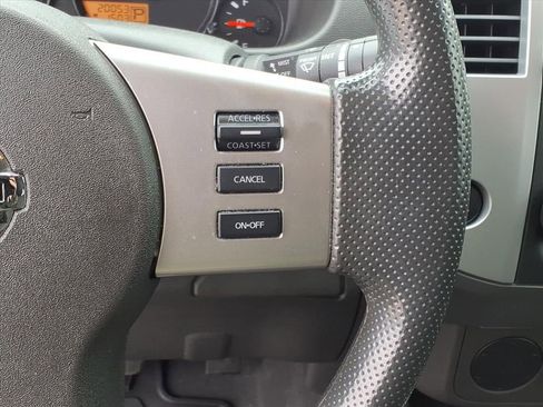 Used 2021 Nissan Frontier SV w/ SV Utility Package image 30