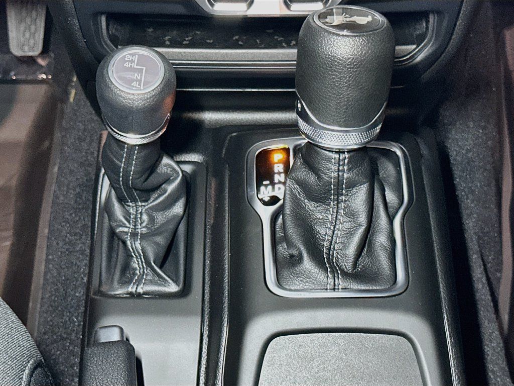 New 2026 Jeep Wrangler Unlimited Sport AWD/4WD image 10