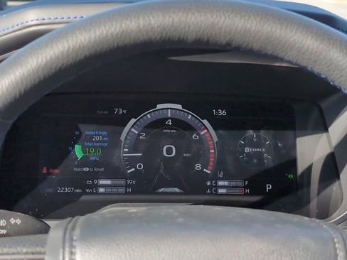 Used 2022 Toyota Tundra Platinum image 22