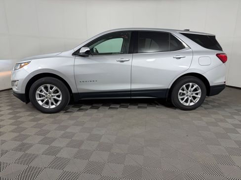 Used 2020 Chevrolet Equinox LT AWD/4WD image 2