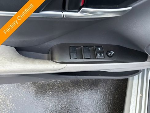 Used 2023 Toyota Camry LE image 10