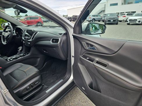 Used 2022 Chevrolet Equinox Premier image 13