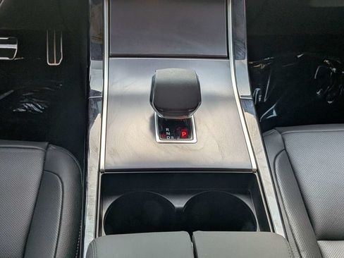 Certified 2026 Land Rover Range Rover Velar Dynamic SE AWD/4WD image 22