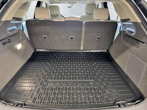 Used 2020 Lincoln Nautilus Reserve w/ Equipment Group 201A image 22