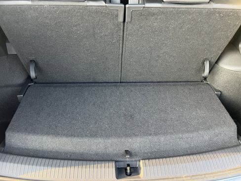Certified 2024 Volkswagen Tiguan SE w/ Panoramic Sunroof Package FWD image 31