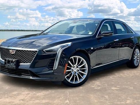 Used 2019 Cadillac CT6 Luxury w/ Driver Awareness Package AWD/4WD image 3