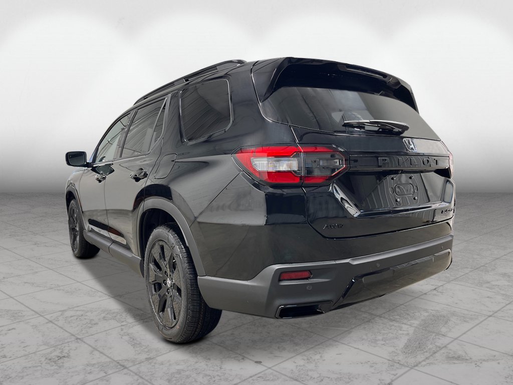 New 2026 Honda Pilot Black Edition image 3