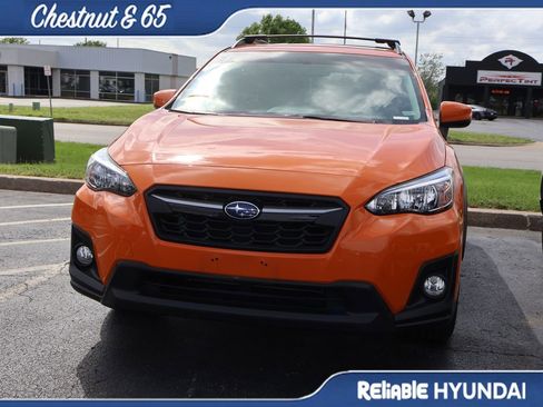 Used 2018 Subaru Crosstrek 2.0i Premium image 11