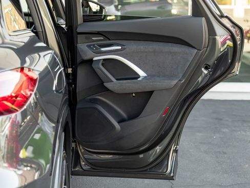 New 2025 Audi SQ5 Premium Plus AWD/4WD image 28