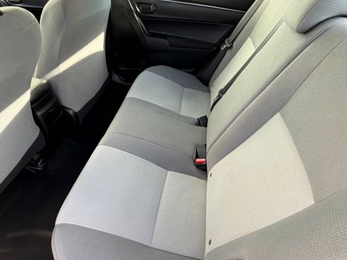 Used 2015 Toyota Corolla L image 29