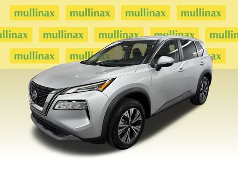 Used 2022 Nissan Rogue SV image 14