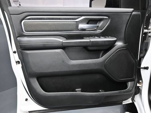 Used 2019 RAM 1500 Big Horn AWD/4WD image 10