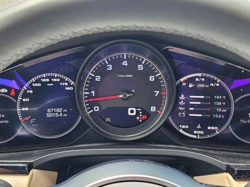 Used 2019 Porsche Cayenne S image 8