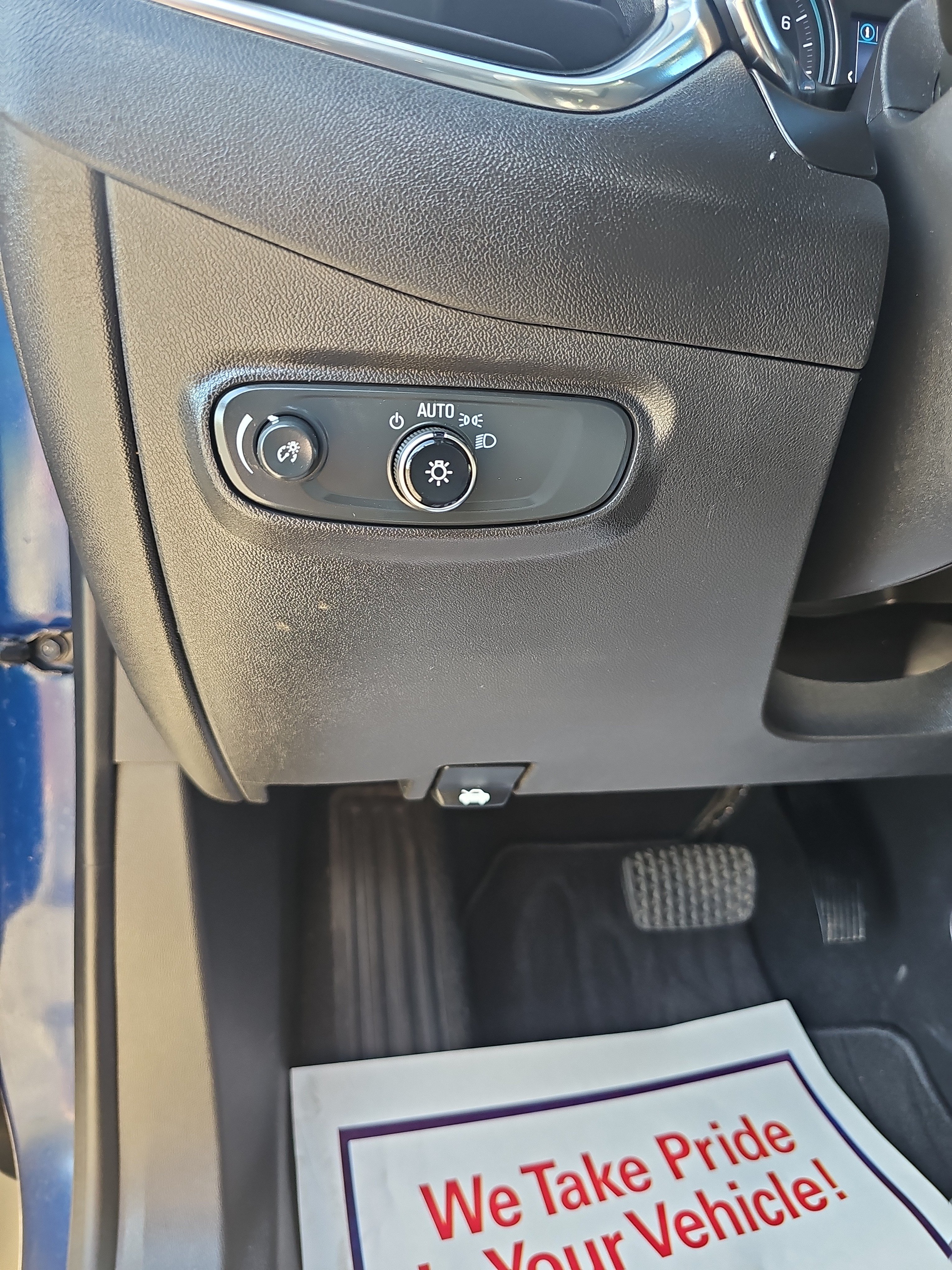 Used 2023 Chevrolet Equinox LS w/ LS Convenience Package AWD/4WD image 20