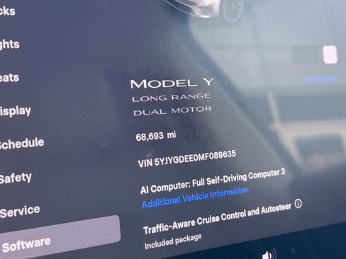 Used 2021 Tesla Model Y Long Range AWD/4WD image 29