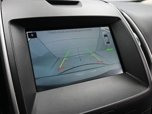 Certified 2017 Ford Edge SEL w/ Equipment Group 201A image 15