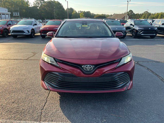Used 2019 Toyota Camry LE FWD image 34