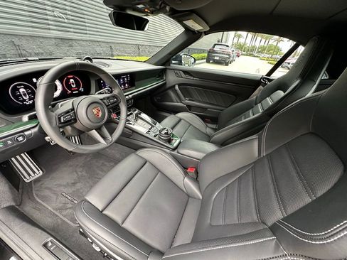 Certified 2026 Porsche 911 Carrera GTS image 5