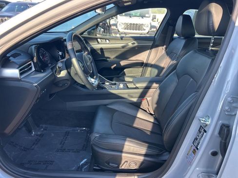 Used 2023 Kia K5 GT-Line w/ GT-Line Premium Package image 9