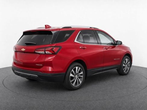 Used 2024 Chevrolet Equinox Premier FWD image 7