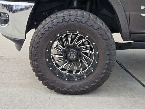 Used 2024 RAM 2500 Limited AWD/4WD image 17