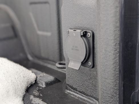 Used 2023 Chevrolet Silverado 1500 Custom Trail Boss image 33