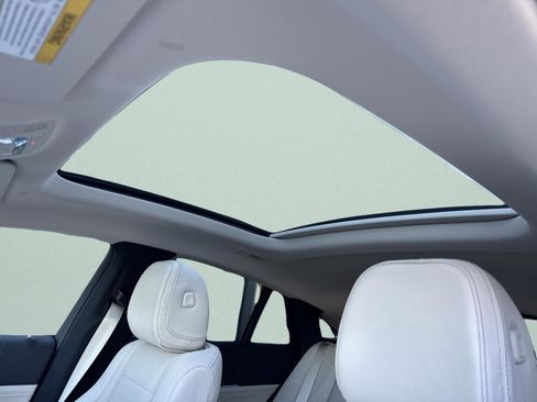 New 2026 Mercedes-Benz GLE 450 GLE 450 image 16