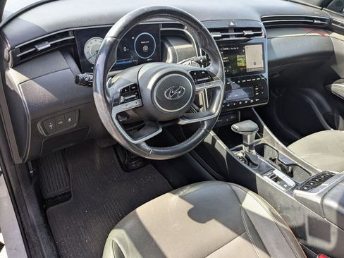 Certified 2023 Hyundai Santa Cruz Limited image 10