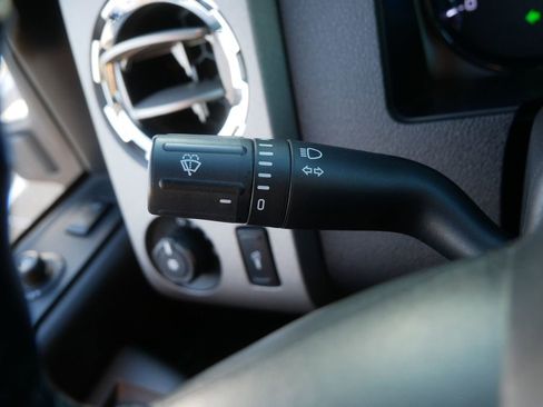 Used 2011 Ford F350 Lariat w/ Lariat Interior Pkg image 25