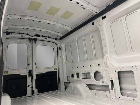 New 2025 Ford Transit 150 148 Medium Roof AWD image 19