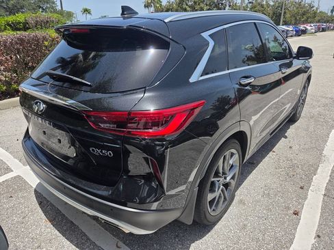 Used 2023 INFINITI QX50 Sensory FWD image 2