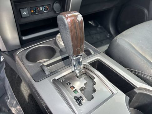 Used 2023 Toyota 4Runner Limited AWD/4WD image 18