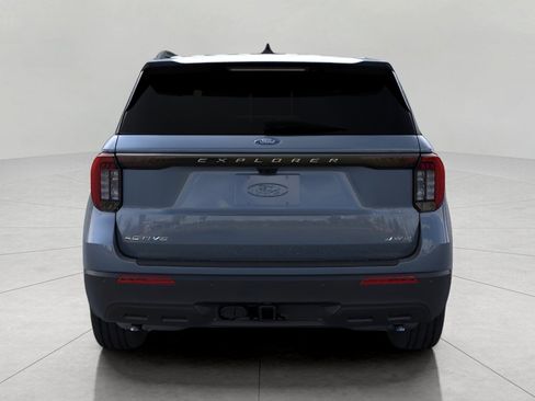 New 2026 Ford Explorer Active AWD/4WD image 5