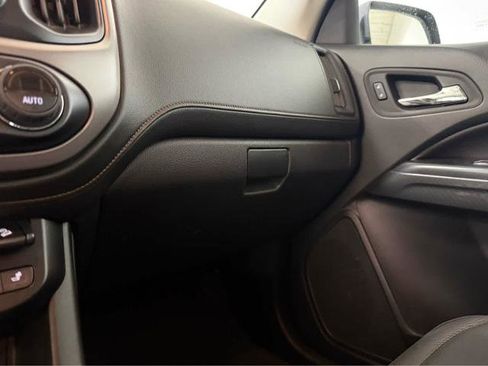 Used 2022 GMC Canyon AT4 AWD/4WD image 21