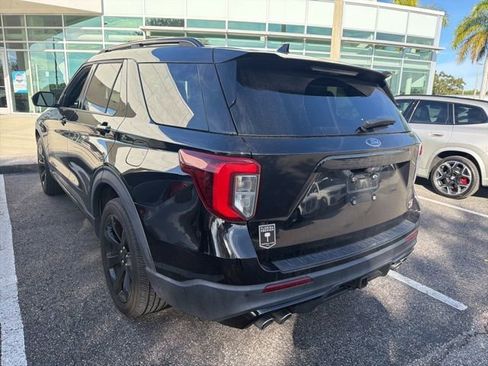 Used 2020 Ford Explorer ST w/ ST Street Pack image 16