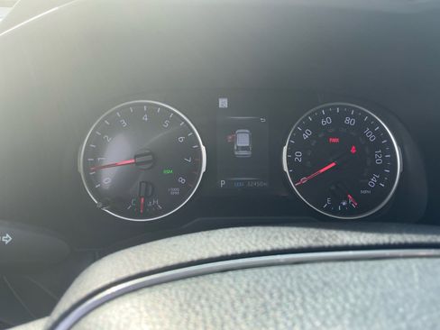 Certified 2022 Toyota RAV4 XLE Premium image 10