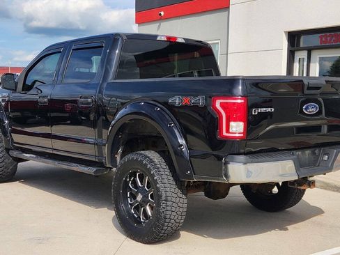 Used 2017 Ford F150 XLT AWD/4WD image 4