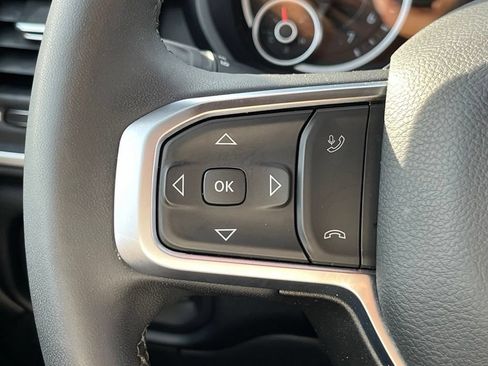 Certified 2025 RAM 2500 Big Horn AWD/4WD image 15