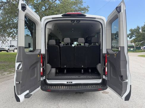 Used 2025 Ford Transit 350 XLT RWD image 10