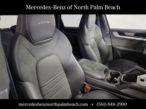 Used 2025 Porsche Cayenne GTS image 32